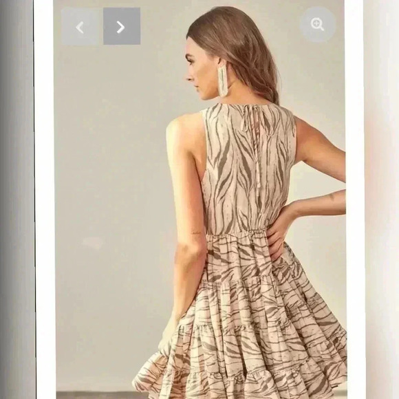 Talulah Zebra Dress - Picture 4 of 5